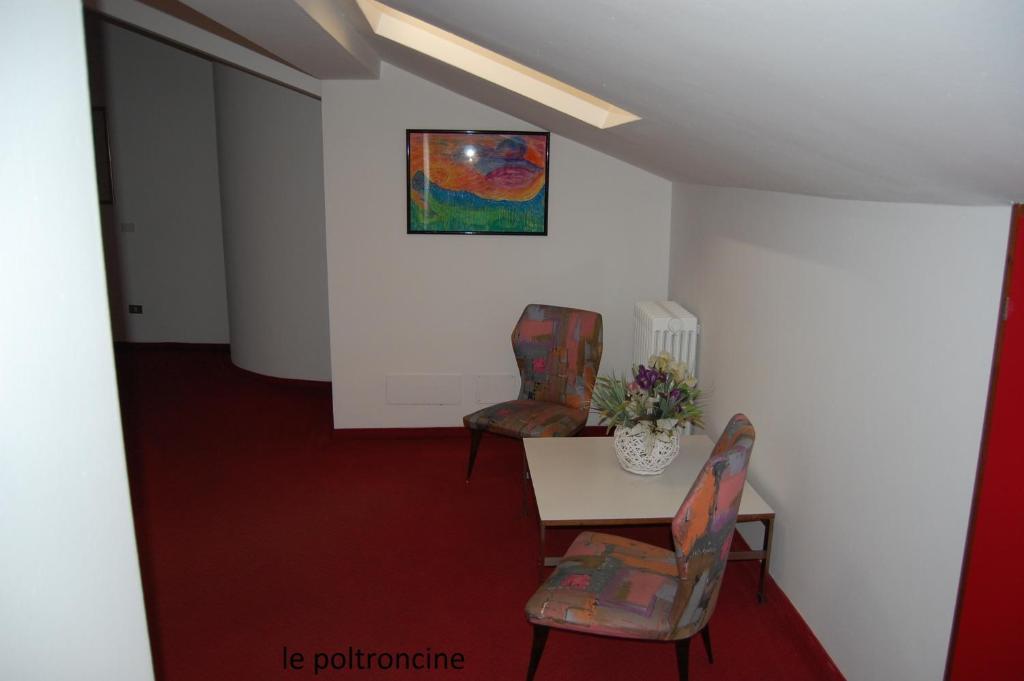 Hotel La Rotonda Pergine Valsugana Pokoj fotografie