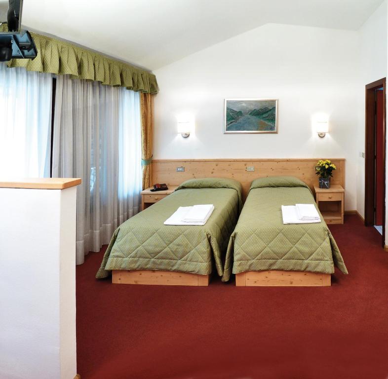 Hotel La Rotonda Pergine Valsugana Pokoj fotografie