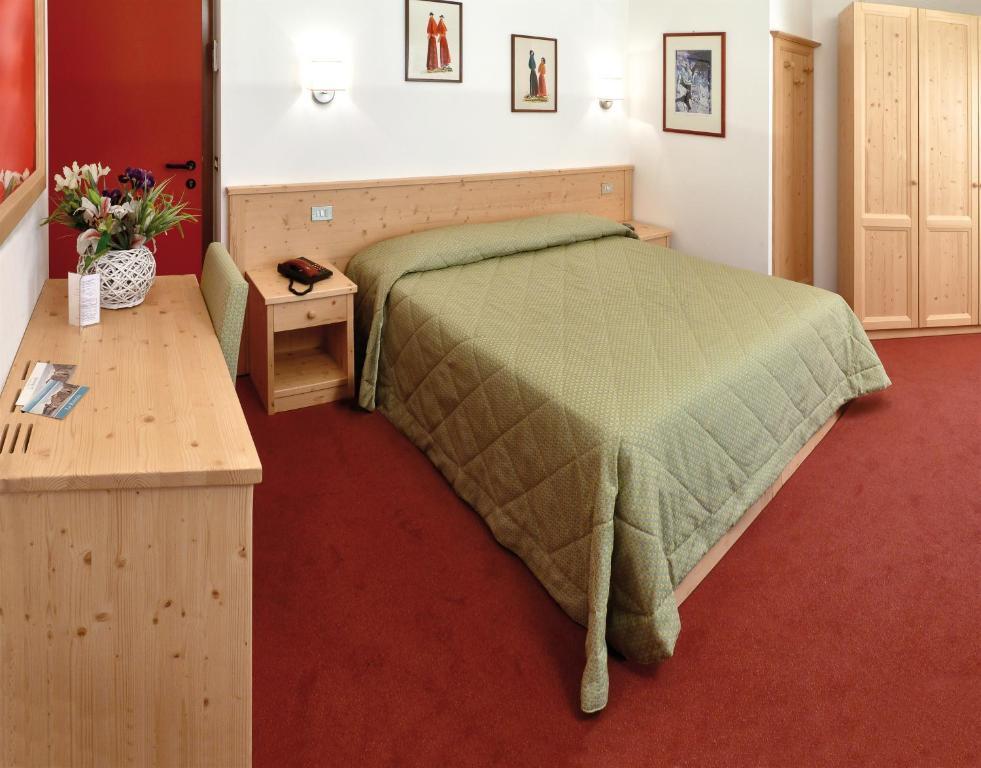 Hotel La Rotonda Pergine Valsugana Pokoj fotografie